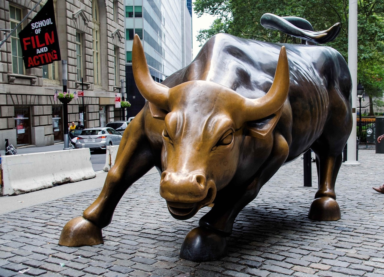 Stocks Settle Sharply Higher as Crude Oil and Bond Yields Fall